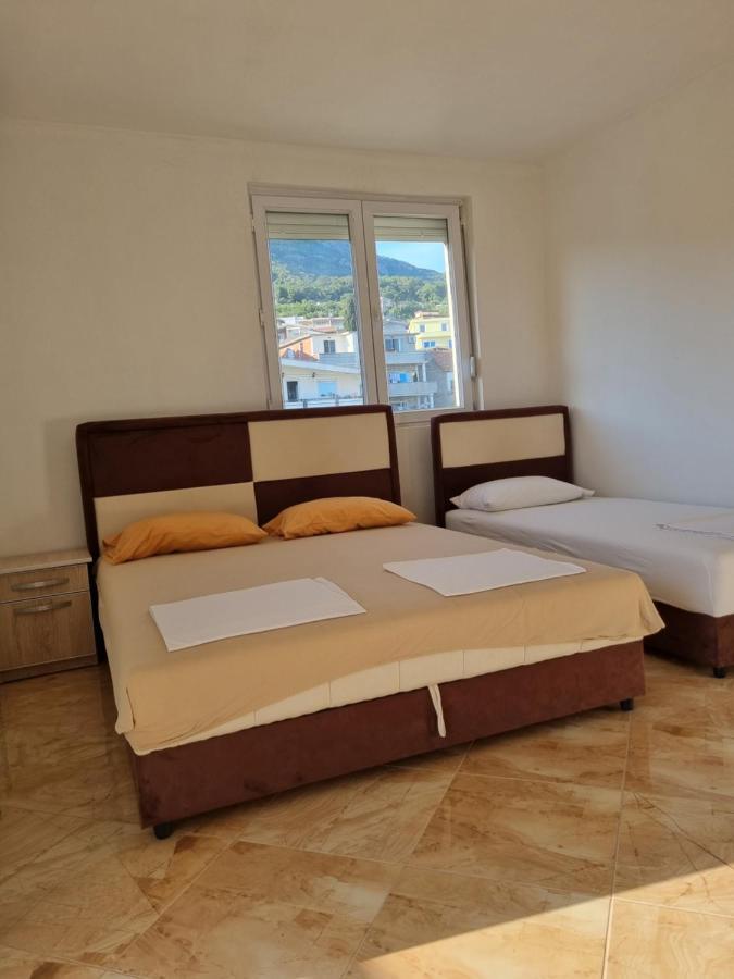 Apartmani Ani Bar Exterior photo