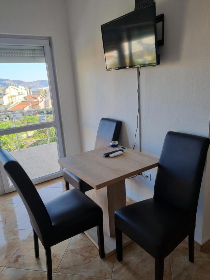 Apartmani Ani Bar Exterior photo
