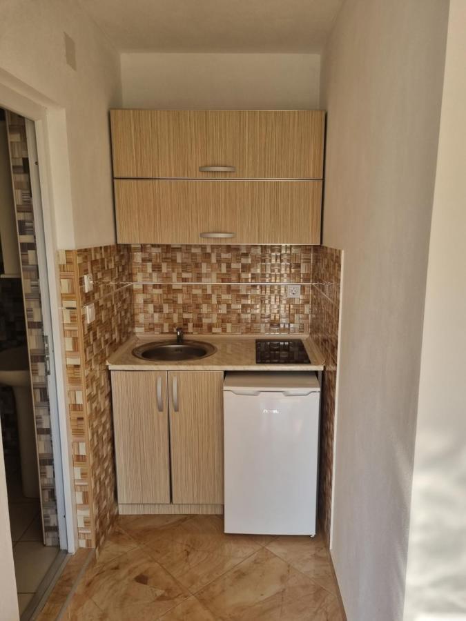 Apartmani Ani Bar Exterior photo